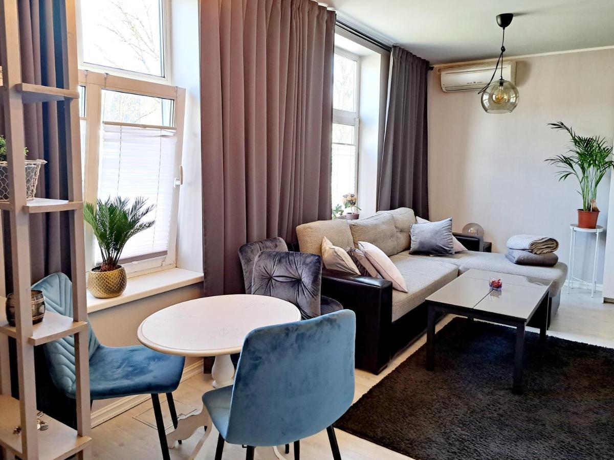Riia Maantee Apartement Parnu Exterior photo